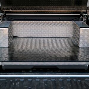 Lastläde med inbyggda sidofack.